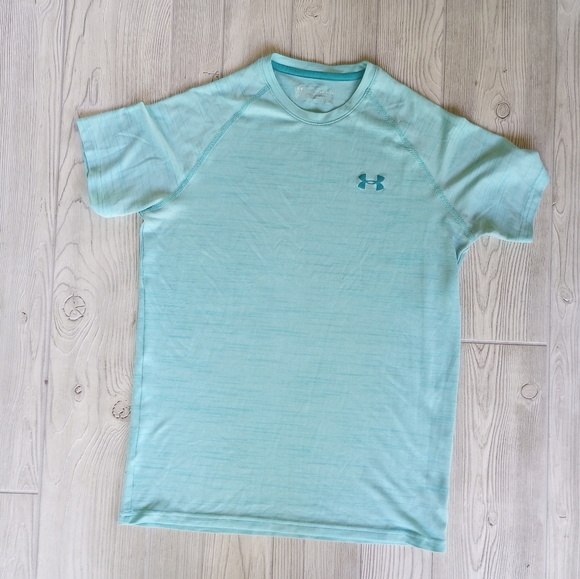 Under Armour Womens  T Shirt Loose Fit Heatgear Short Sleeve Aqua Blue SZ Small - Picture 1 of 5